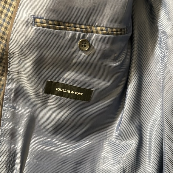 Mens Sport Coat - 48R Jones New York - Picture 3 of 4